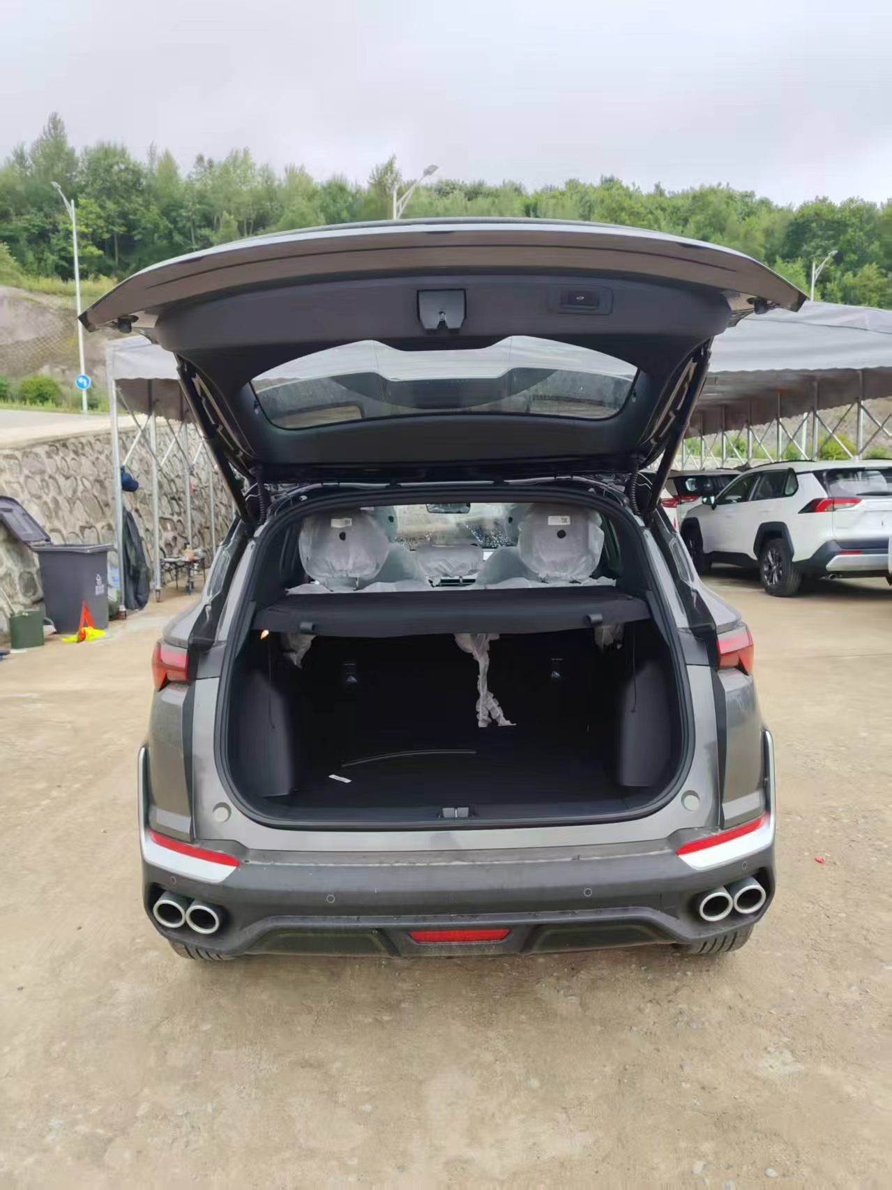 GEELY Coolray 2026 car image #9