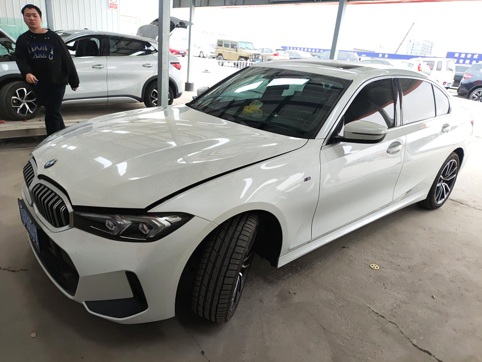 BMW 3 Series 2023 car image 