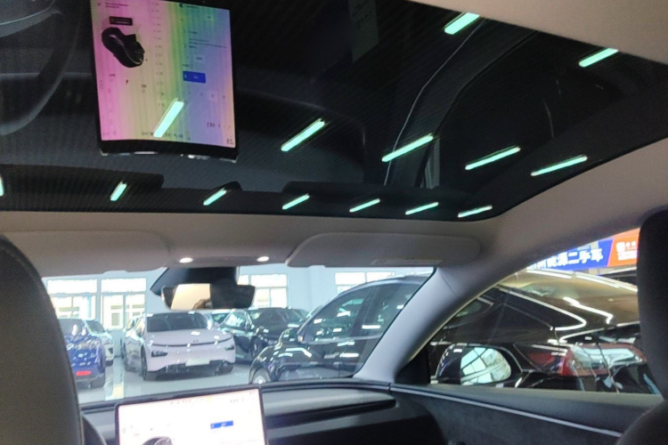 Tesla Model 3 2025 #18 Tesla Model 3 2025 car image #18