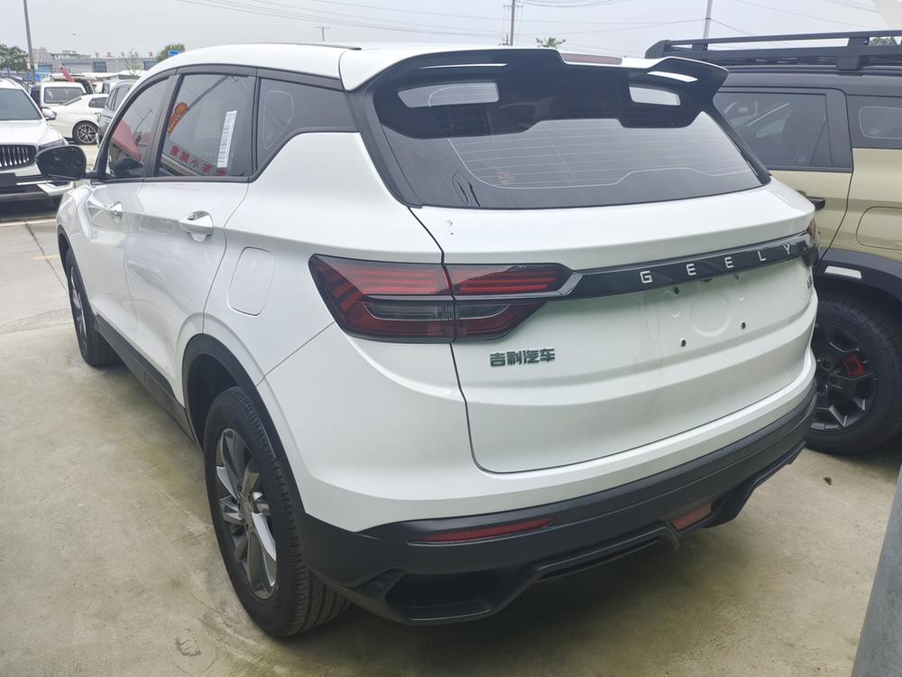 GEELY Coolray 2024 immagine di auto #4