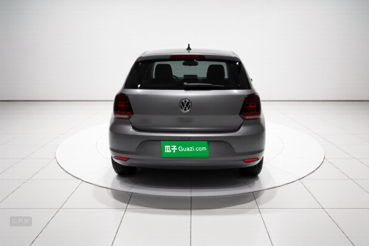 Volkswagen Polo 2015 car image #6