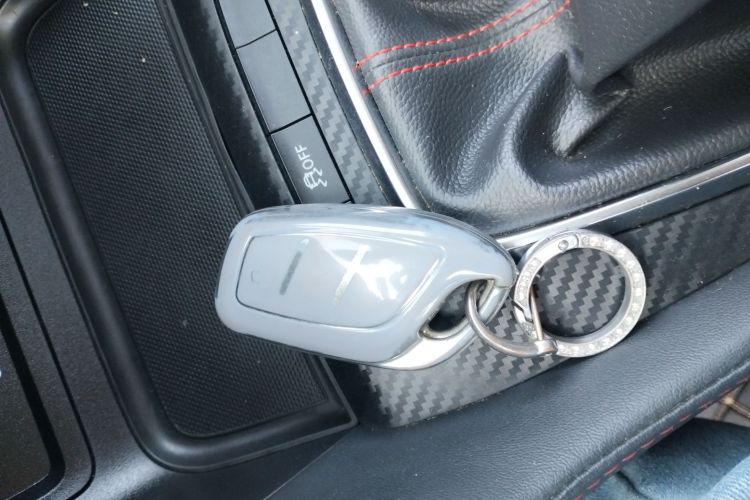 MG ZS 2020 car image #9