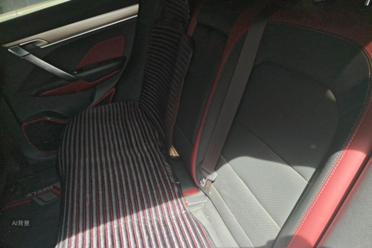 GEELY Coolray 2019 car image #19