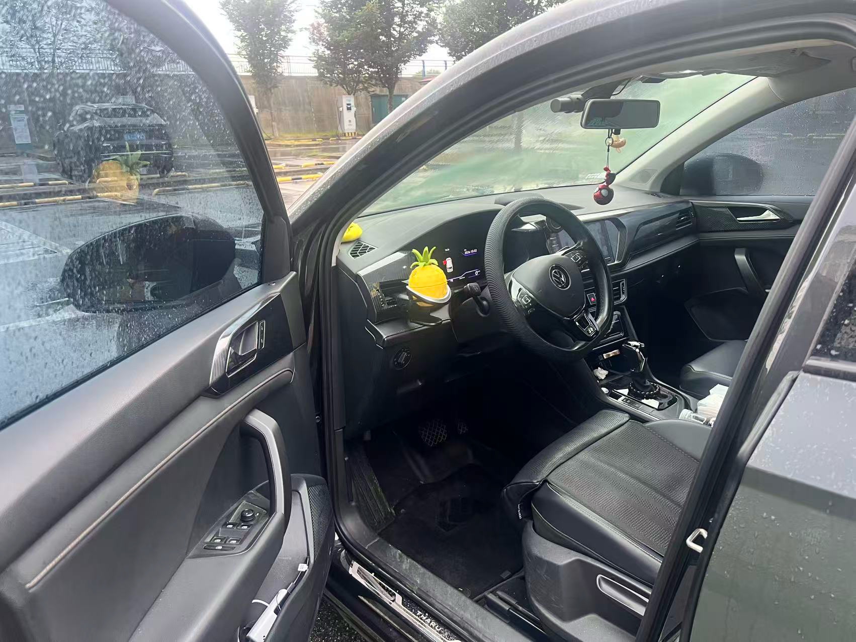 2020 car image #6