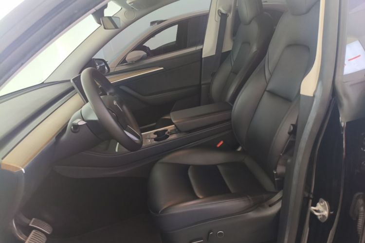 Tesla Model Y 2022 #15 Tesla Model Y 2022 car image #15
