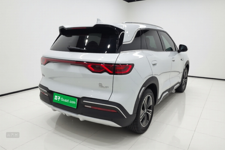BYD YuanUP 2024 #7 BYD YuanUP 2024 car image #7