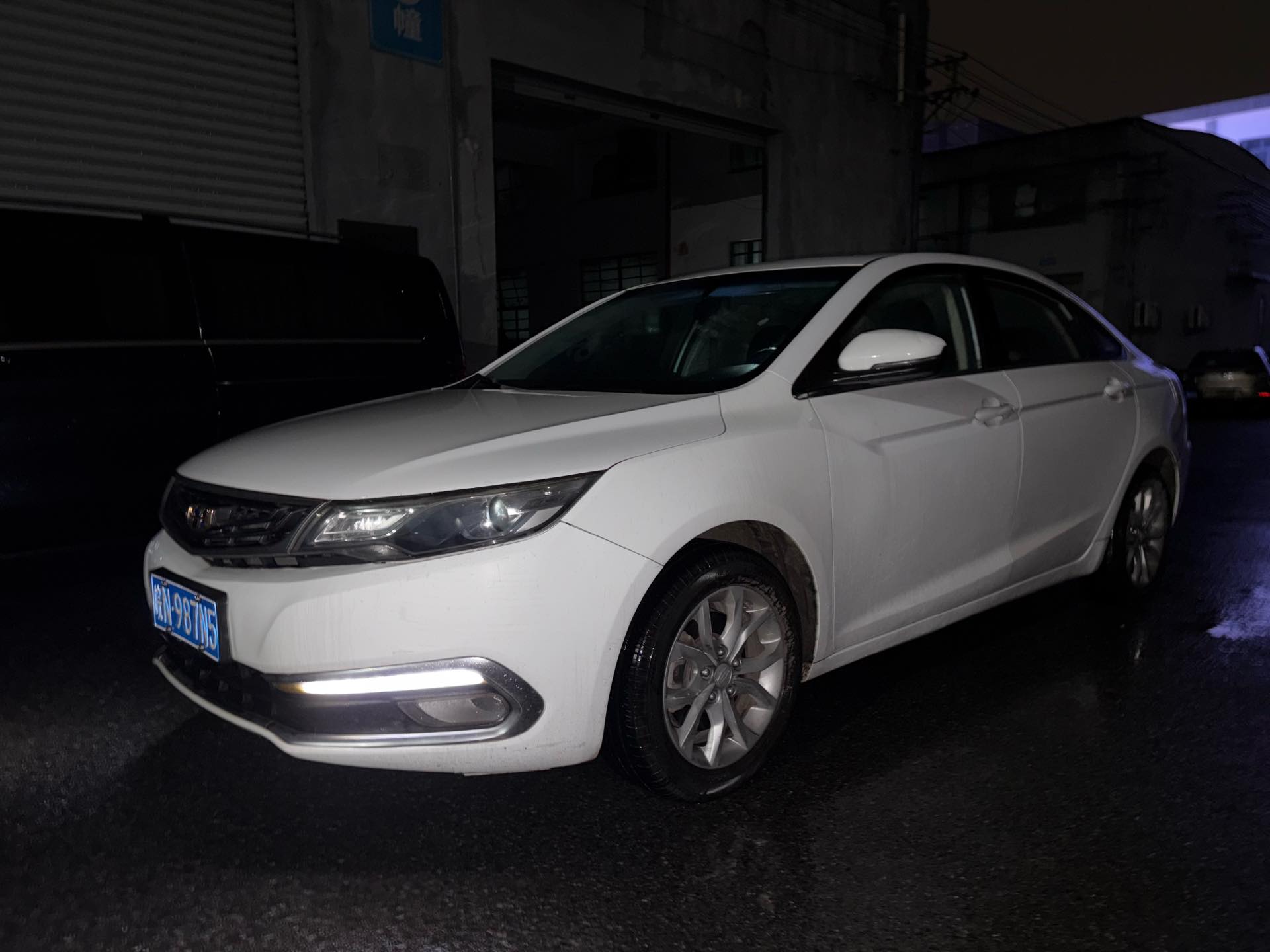 GEELY Emgrand GL 2017 GEELY Emgrand GL 2017 car image