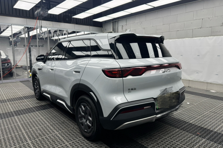 BYD YuanUP 2024 #8 BYD YuanUP 2024 car image #8