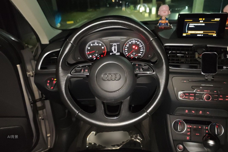 Audi Q3 2017 صورة سيارة #12
