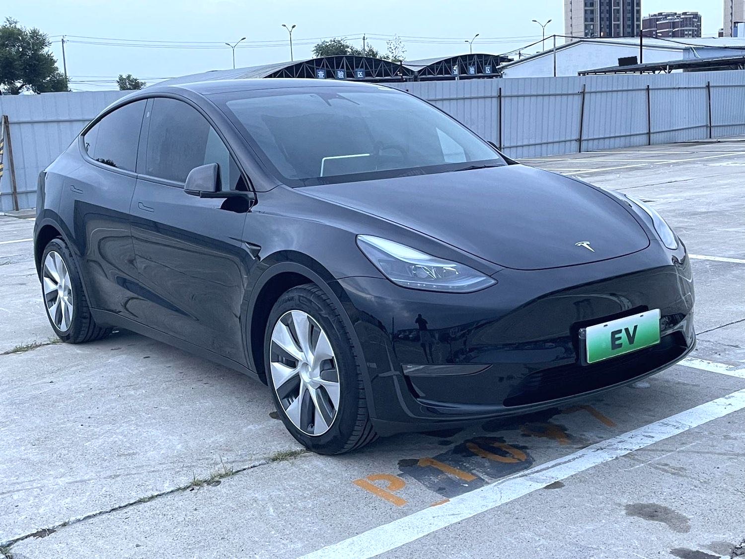 Tesla Model Y 2021 #3 Tesla Model Y 2021 car image #3