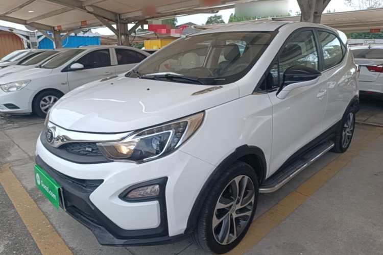 BYD Yuan 2017 #2 BYD Yuan 2017 car image #2
