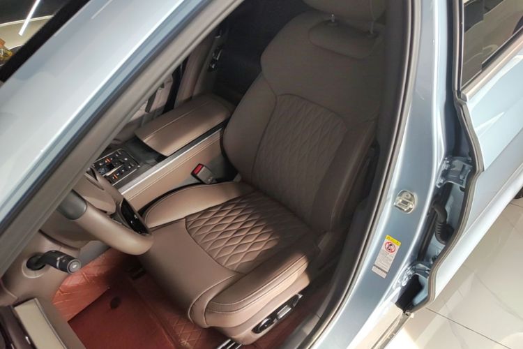 BYD Han 2023 #15 BYD Han 2023 car image #15
