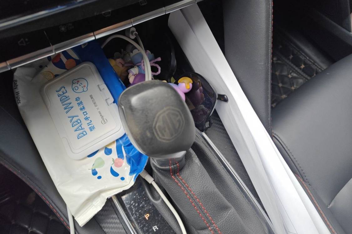 MG ZS 2020 car image #27