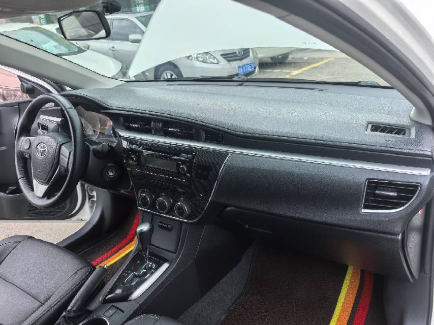 Toyota Corolla 2015 car image #9
