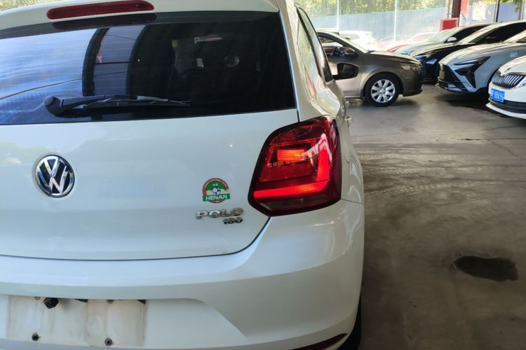 Volkswagen Polo 2019 car image #8