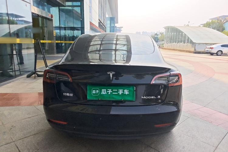 Tesla Model 3 2022 #6 Tesla Model 3 2022 immagine di auto #6