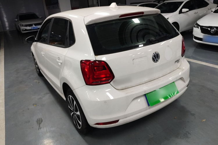 Volkswagen Polo 2016 #5 Volkswagen Polo 2016 car image #5