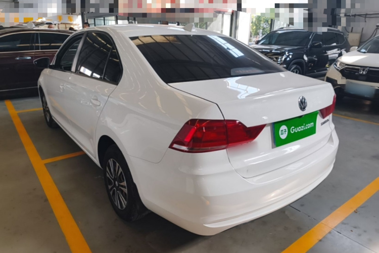 Volkswagen Santana 2018 car image #5
