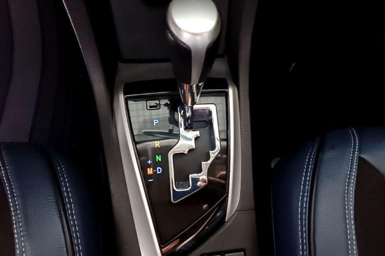 Toyota Corolla 2019 #14 Toyota Corolla 2019 car image #14