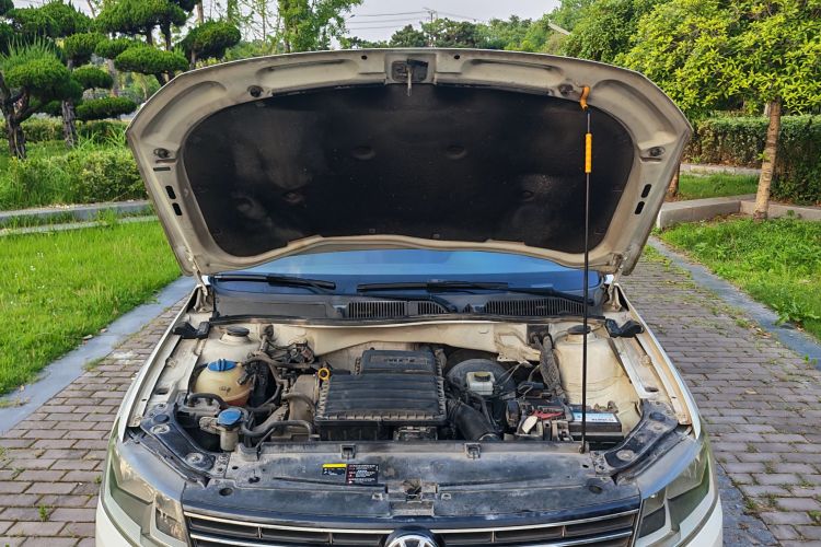Volkswagen Lavida 2017 car image #30