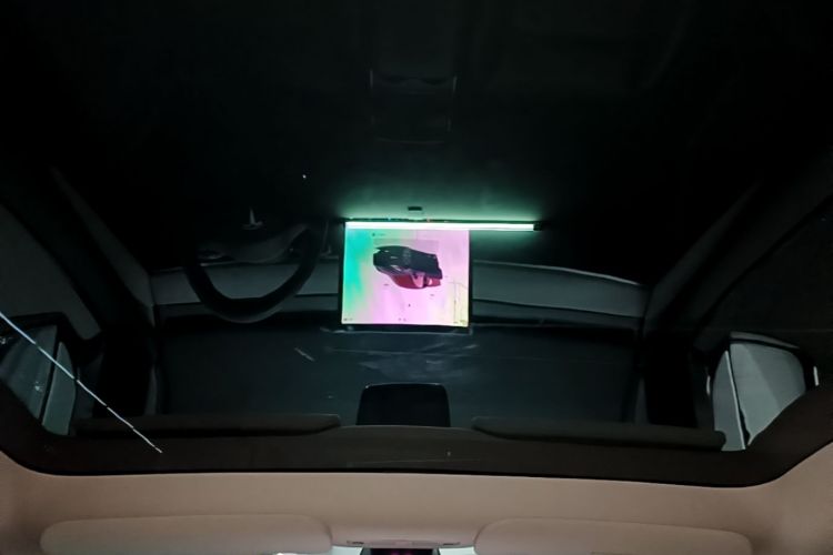 Tesla Model Y 2024 #18 Tesla Model Y 2024 car image #18