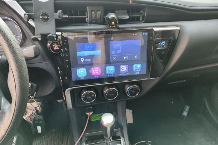 Toyota Corolla 2017 #13 Toyota Corolla 2017 car image #13