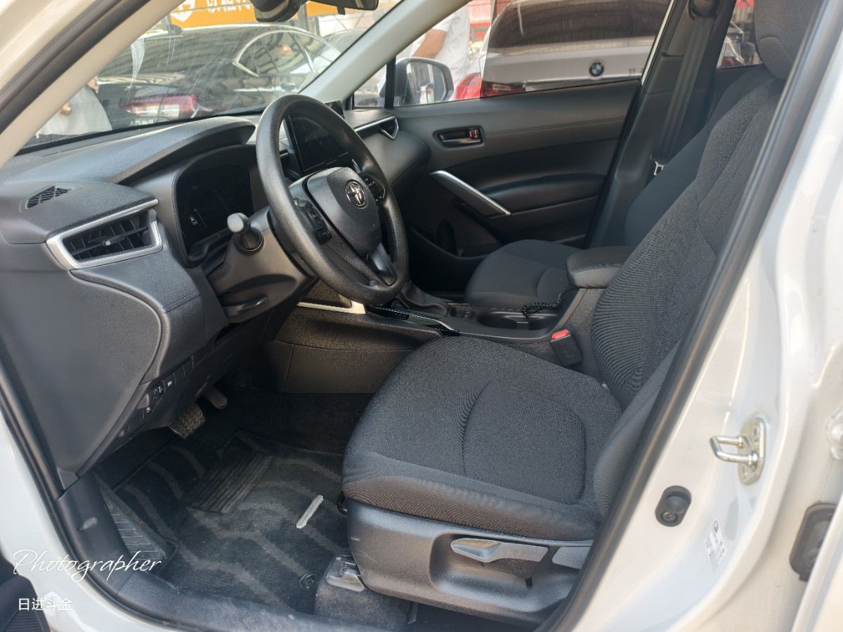 Toyota Corolla Cross 2025 immagine di auto #5