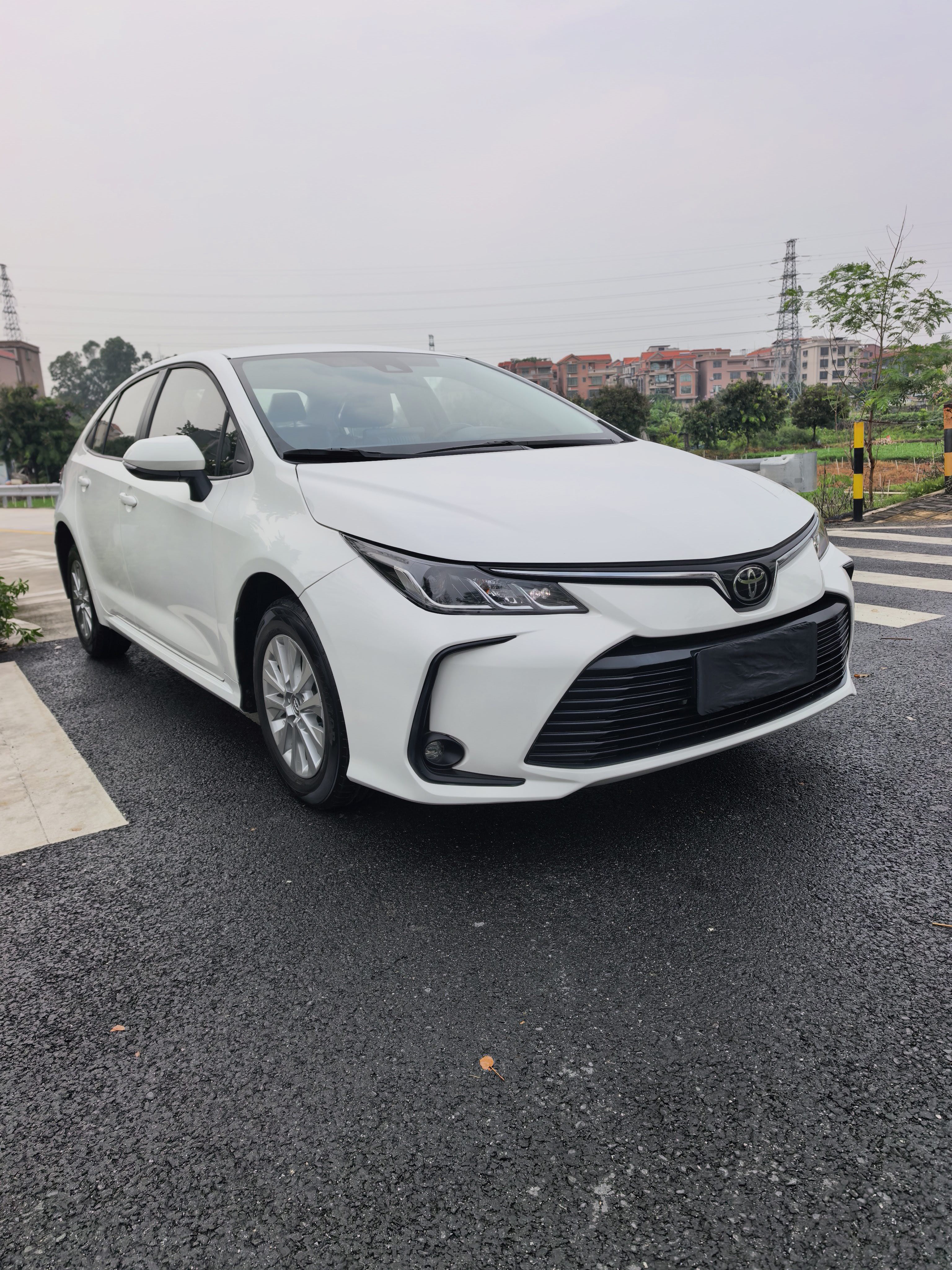 Toyota Corolla 2019 #3 Toyota Corolla 2019 car image #3