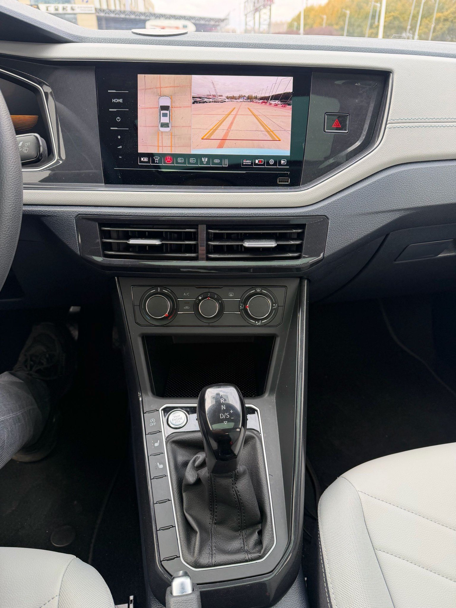 Volkswagen Lavida 2023 immagine di auto #10