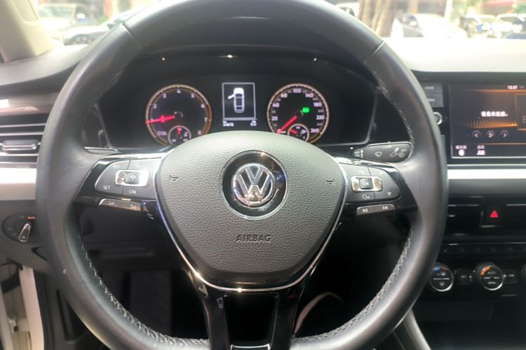 Volkswagen Lavida 2018 #11 Volkswagen Lavida 2018 car image #11