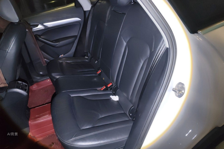Audi Q3 2018 #19 Audi Q3 2018 car image #19
