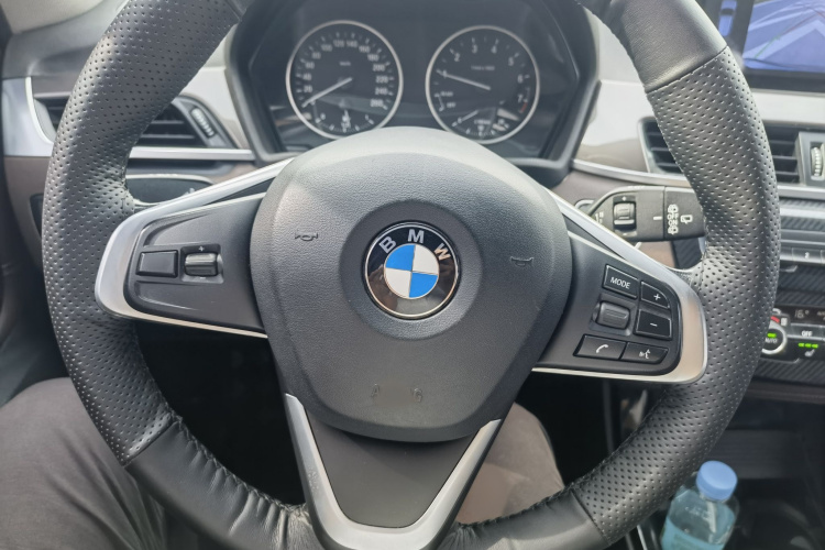 BMW X1 2018 #18 BMW X1 2018 car image #18