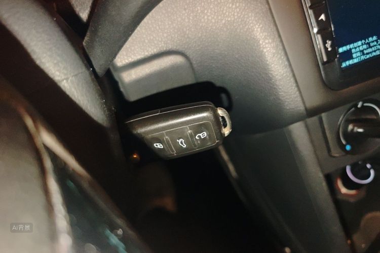 Volkswagen Polo 2016 car image #10