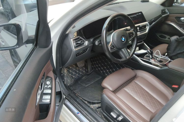 BMW 3 Series 2022 car image #18