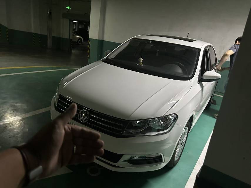 Volkswagen Santana 2019 Volkswagen Santana 2019 car image