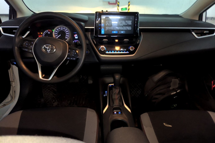 Toyota Corolla 2023 car image #10