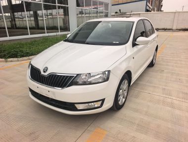 2016 2016 immagine di auto