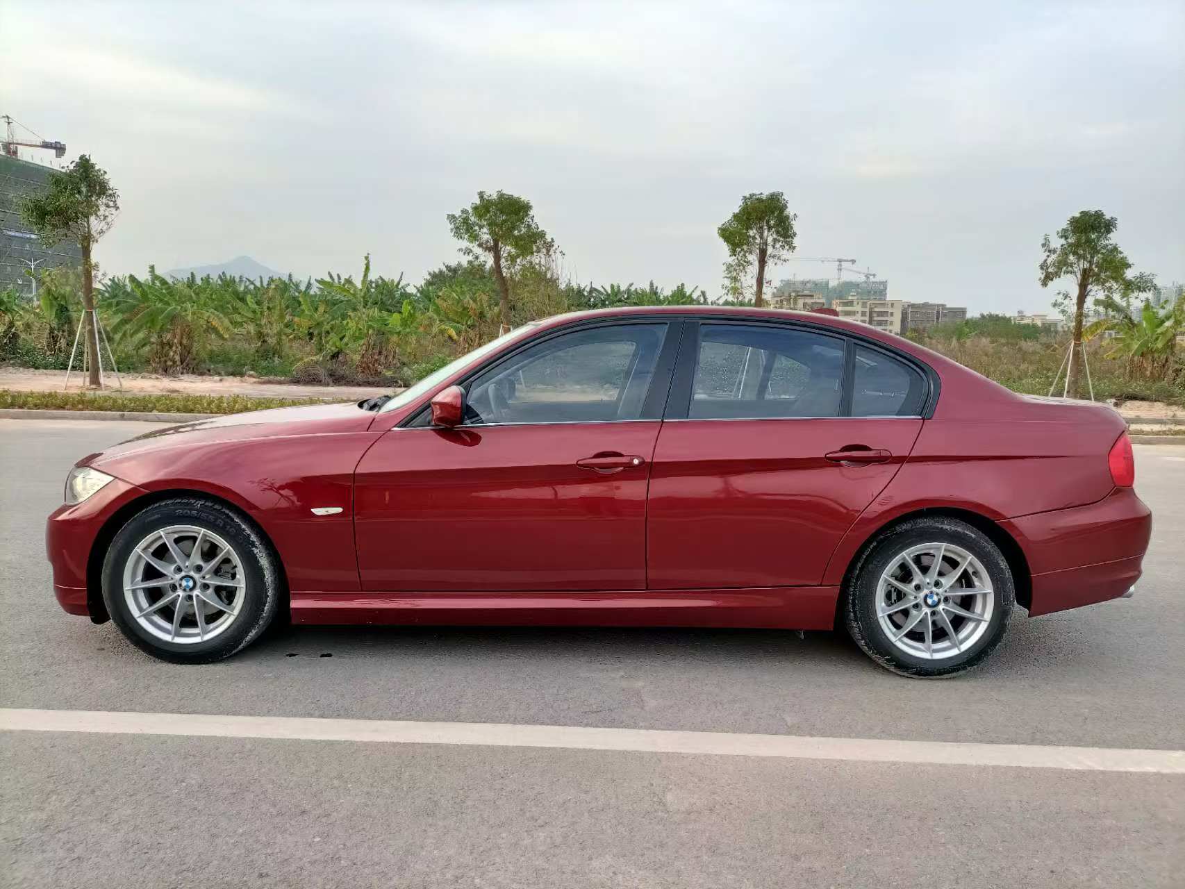 BMW 3 Series (Imported) 2011 #6 BMW 3 Series (Imported) 2011 car image #6