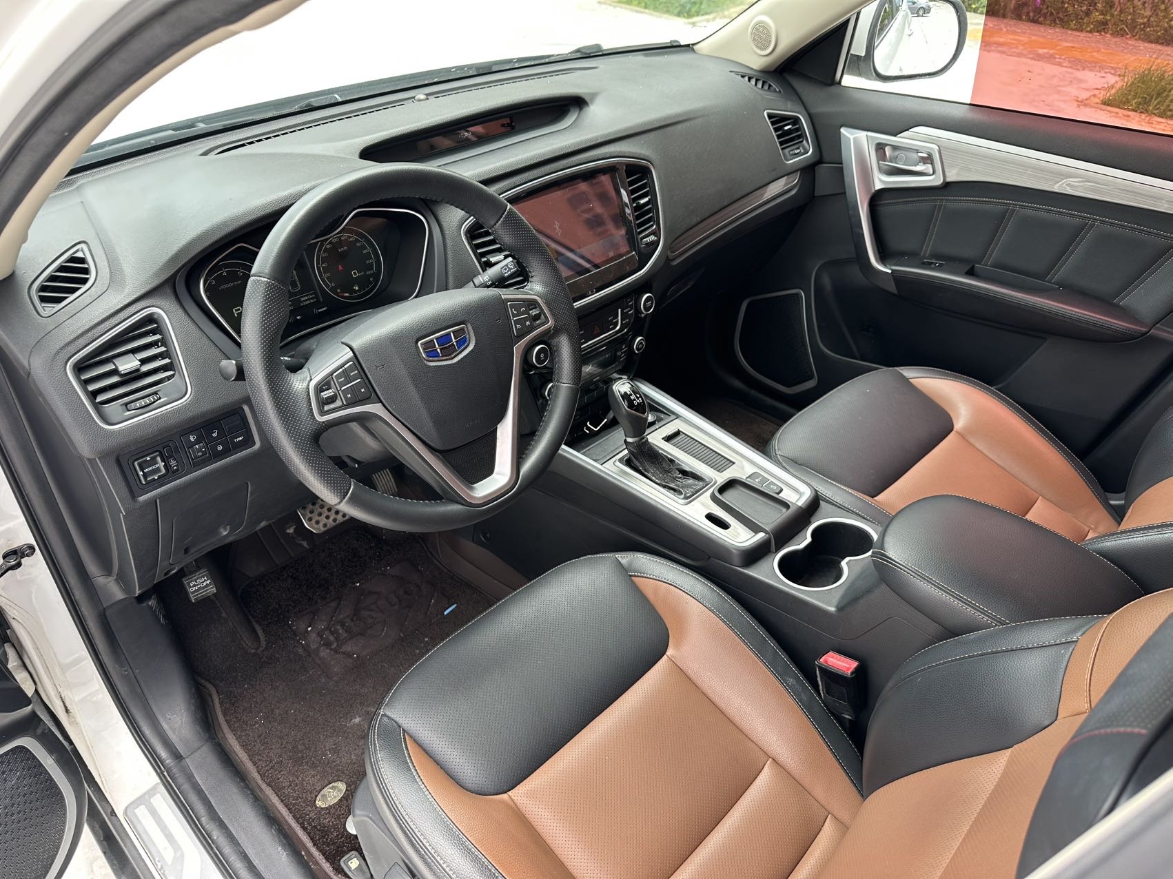 GEELY Vision X6 2018 #4 GEELY Vision X6 2018 صورة سيارة #4
