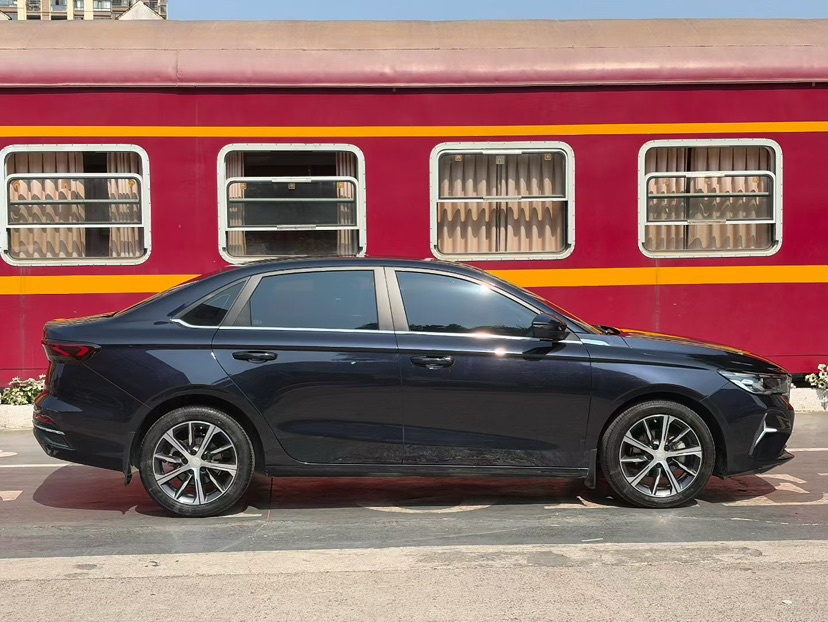 GEELY Emgrand 2023 car image #7