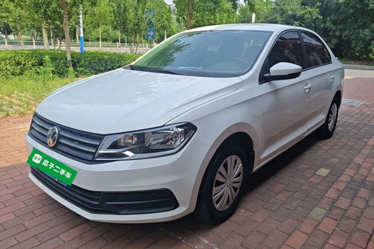Volkswagen Santana 2022 car image #2