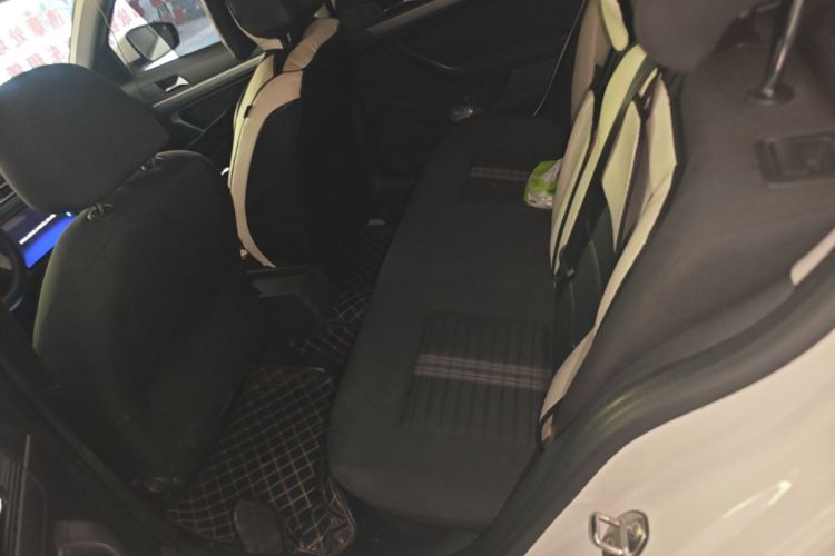 Volkswagen Lavida 2020 car image #17