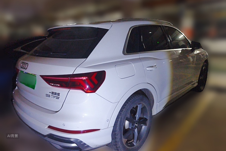 Audi Q3 2021 car image #7