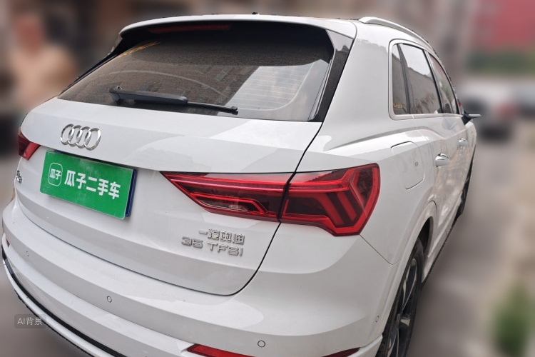 Audi Q3 2025 immagine di auto #7