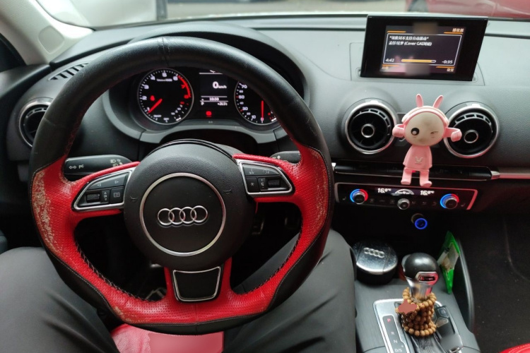 Audi A3 2016 car image #7
