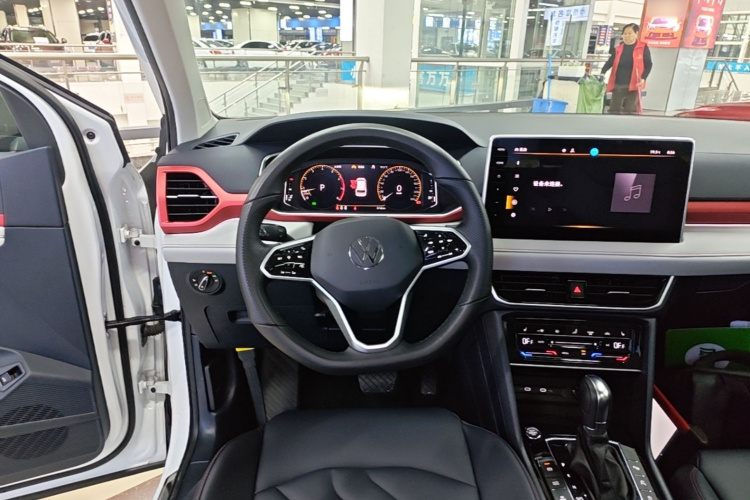 Volkswagen Tharu 2023 car image #11