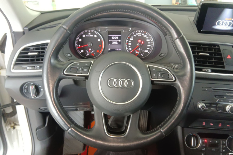 Audi Q3 2017 #11 Audi Q3 2017 صورة سيارة #11