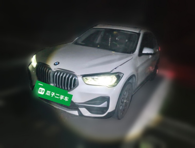 BMW X1 2023 BMW X1 2023 car image