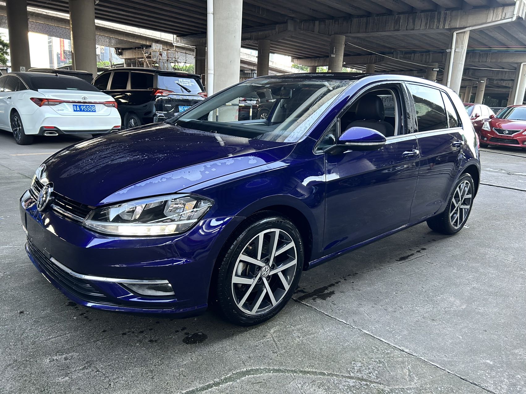 2020 2020 car image