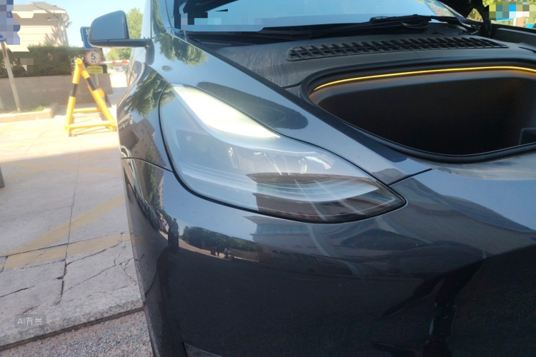 Tesla Model Y 2024 #8 Tesla Model Y 2024 car image #8